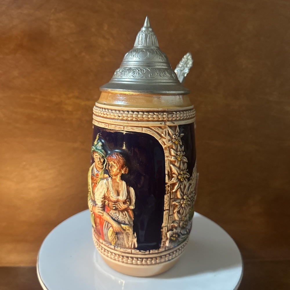 West Germany Gerzit Gerz  Beer Stein w/ Lid  7" Tall Vtg Couple